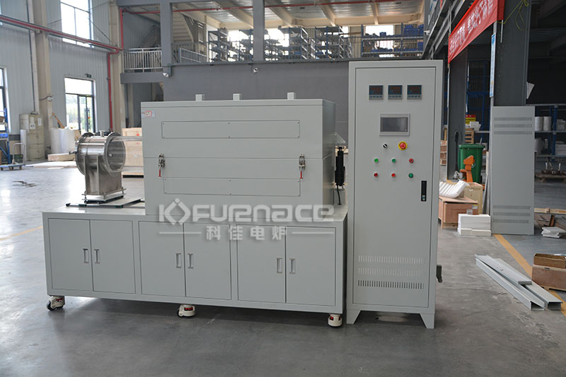 Large diameter customized multi gradient temperature zone tube furnace (click on the picture to view product details)