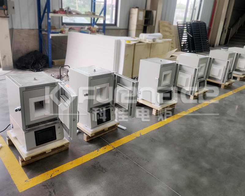Touch screen high-temperature sintering furnace